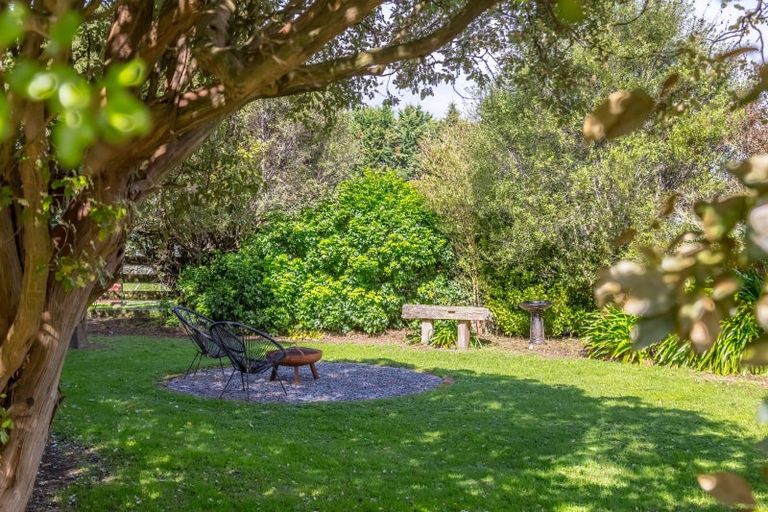 Photo of property in 285 Somerset Road, Parkvale, Carterton, 5792