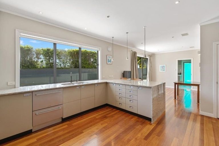 Photo of property in 10 Kowhai Street, Takapuna, Auckland, 0622