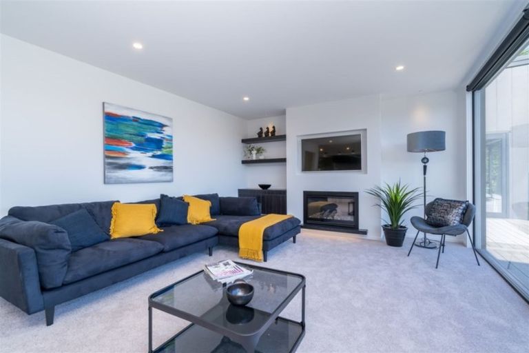 Photo of property in 16 Glengyle Street, Vauxhall, Dunedin, 9013