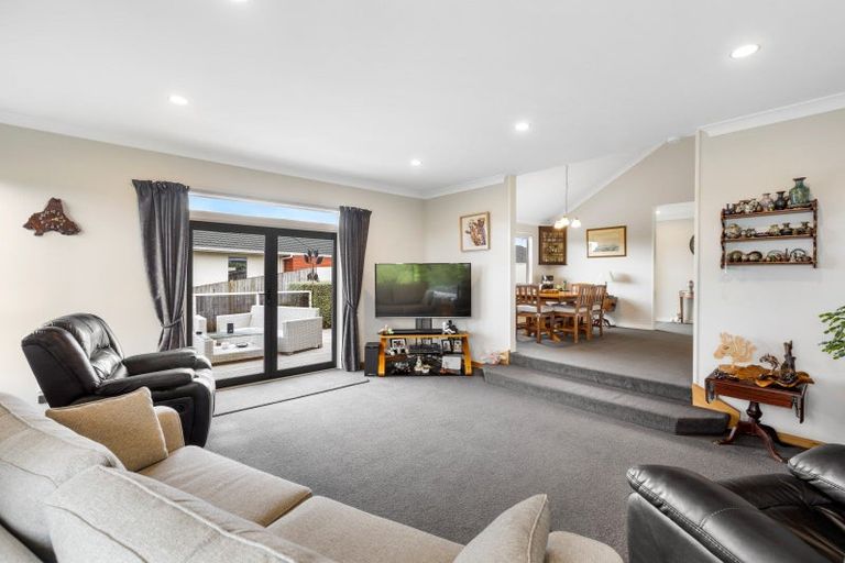 Photo of property in 163a Heta Road, Highlands Park, New Plymouth, 4312