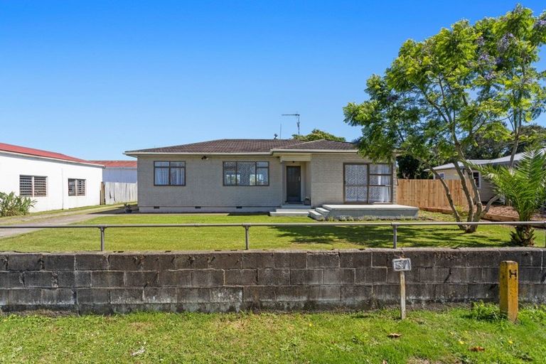 Photo of property in 1 Mckenzie Street, Taneatua, 3123