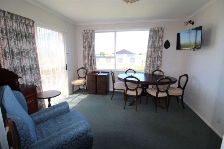Photo of property in 60 Mountain View Road, Glenwood, Timaru, 7910