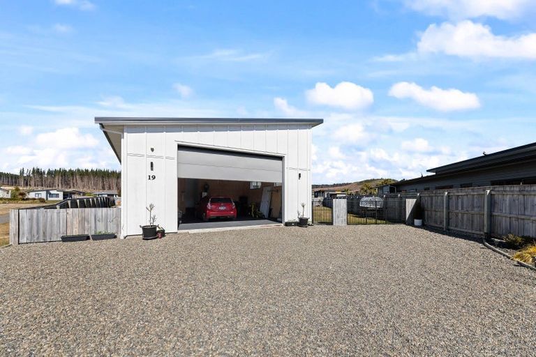 Photo of property in 19 Wai Matangi Place, Motuoapa, Turangi, 3382