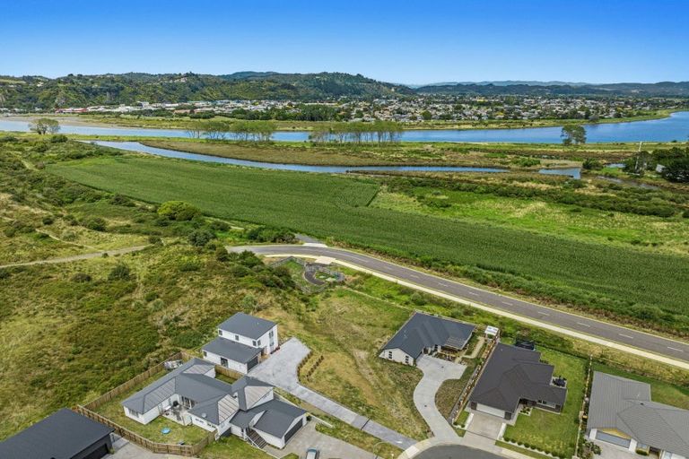 Photo of property in 12 Karanema Place, Coastlands, Whakatane, 3120