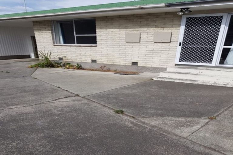 Photo of property in 28 Mountbatten Street, New Brighton, Christchurch, 8061