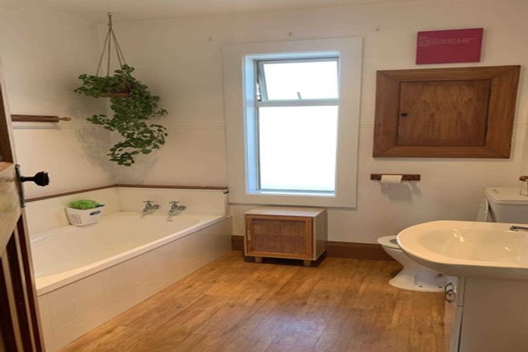 Photo of property in 22 Grasmere Street, Waimataitai, Timaru, 7910