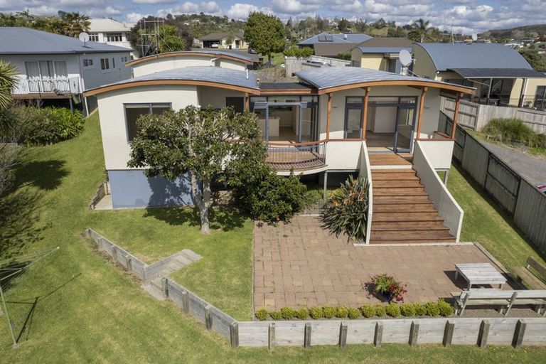 Photo of property in 26 Vanderbilt Place, Welcome Bay, Tauranga, 3112