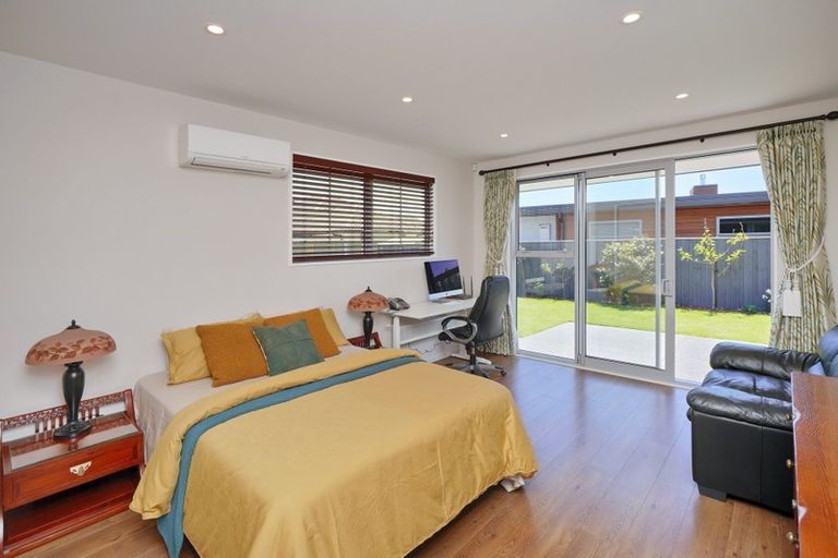 Photo of property in 53 Grayshott Avenue, Casebrook, Christchurch, 8051