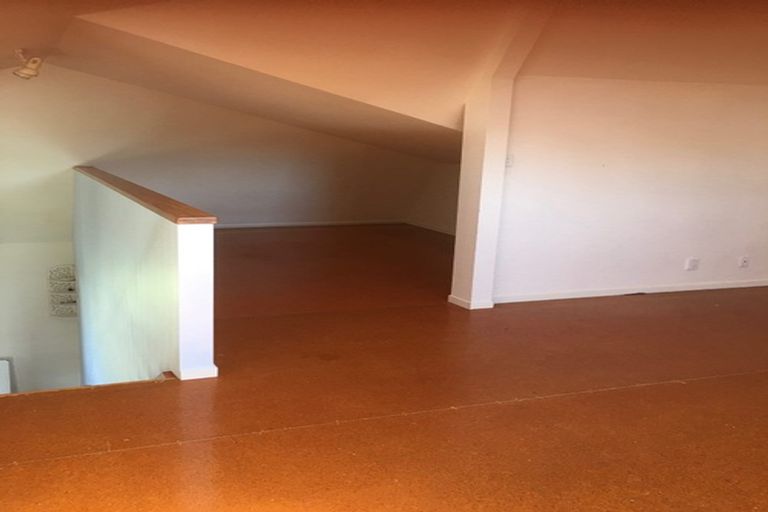 Photo of property in 295a Vipond Road, Stanmore Bay, Whangaparaoa, 0932