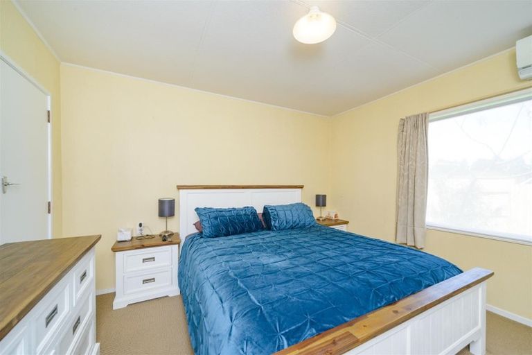 Photo of property in 28 Alexandra Street, Marton, 4710