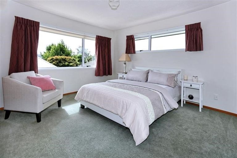 Photo of property in 2/18 Murmont Street, Bishopdale, Christchurch, 8053