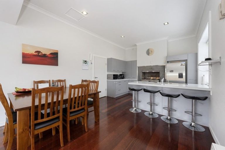 Photo of property in 80 Cook Street, Hamilton East, Hamilton, 3216