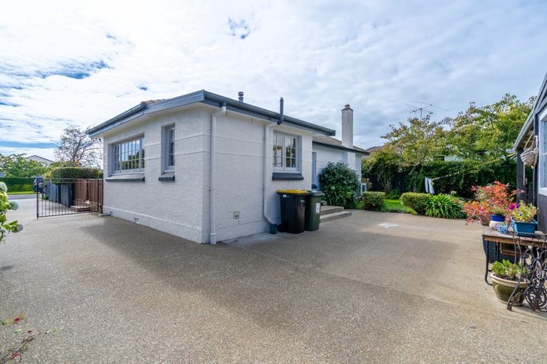 Photo of property in 221 Chelmsford Street, Waverley, Invercargill, 9810