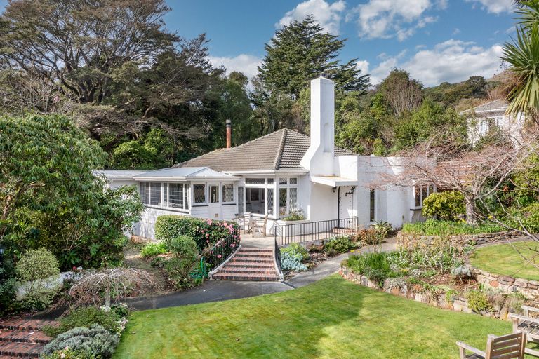 Photo of property in 11 Howard Street, Macandrew Bay, Dunedin, 9014