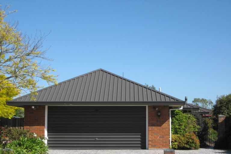 Photo of property in 61 Lowry Avenue, Redwood, Christchurch, 8051