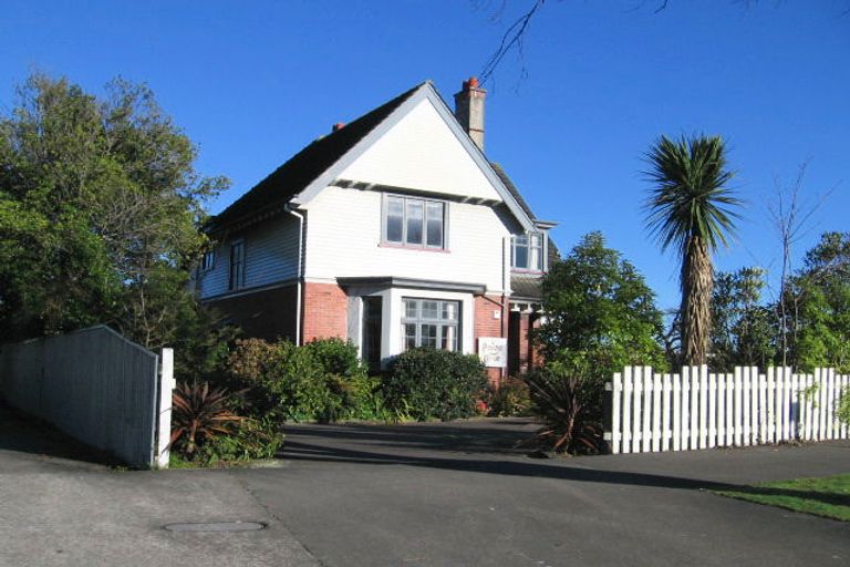 Photo of property in 4/104 Victoria Avenue, Palmerston North, 4410