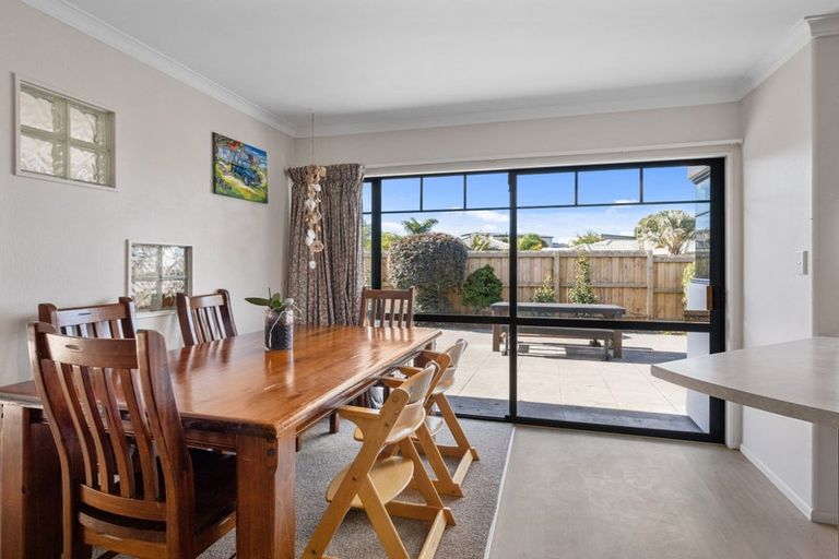 Photo of property in 2 Santorini Key, Papamoa Beach, Papamoa, 3118