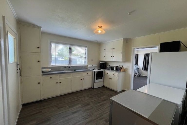 Photo of property in 107 College Street, Awapuni, Palmerston North, 4412