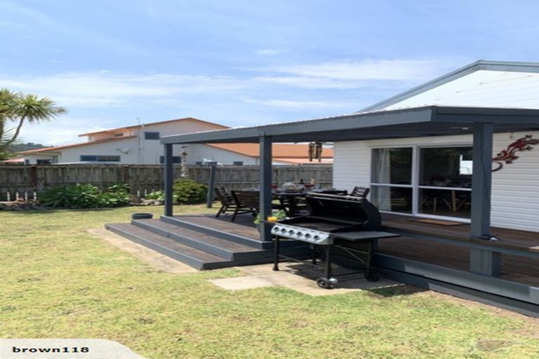 Photo of property in 41 Whitby Avenue, Whitianga, 3510