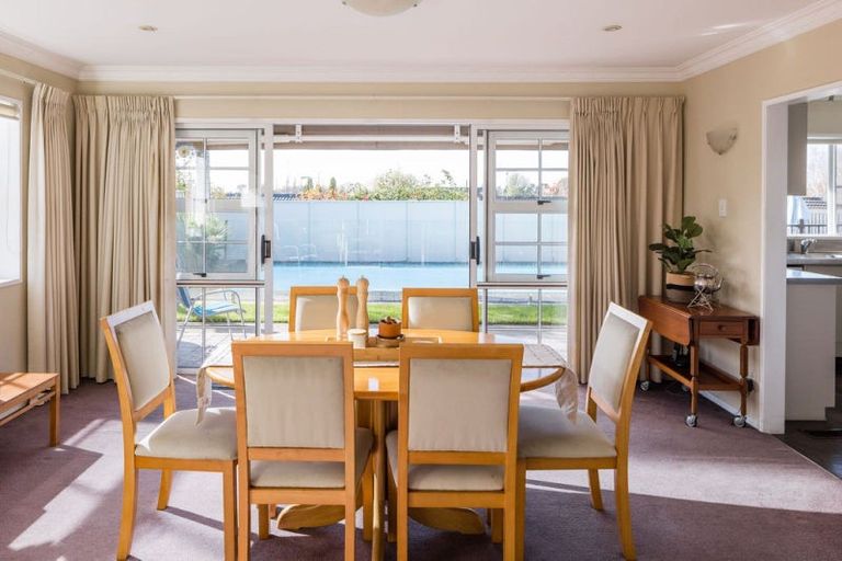 Photo of property in 12 Wilfred Street, St Andrews, Hamilton, 3200