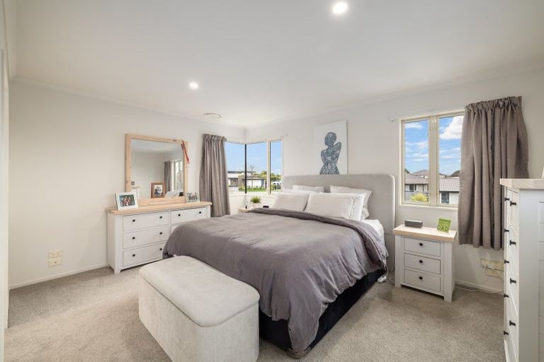 Photo of property in 6 Saint Keverne Close, Burwood, Christchurch, 8083