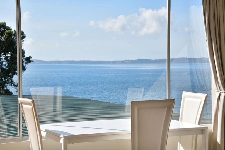 Photo of property in 7/55 Waiwera Road, Waiwera, Orewa, 0994