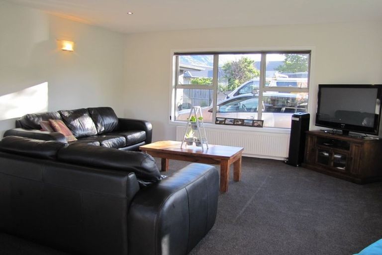 Photo of property in 6 Ada Place, Lake Hayes, Queenstown, 9304