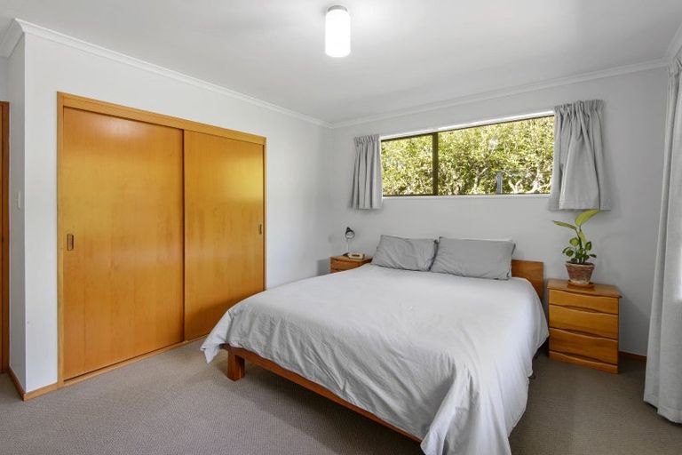 Photo of property in 2/9a Kingham Place, Avonhead, Christchurch, 8042
