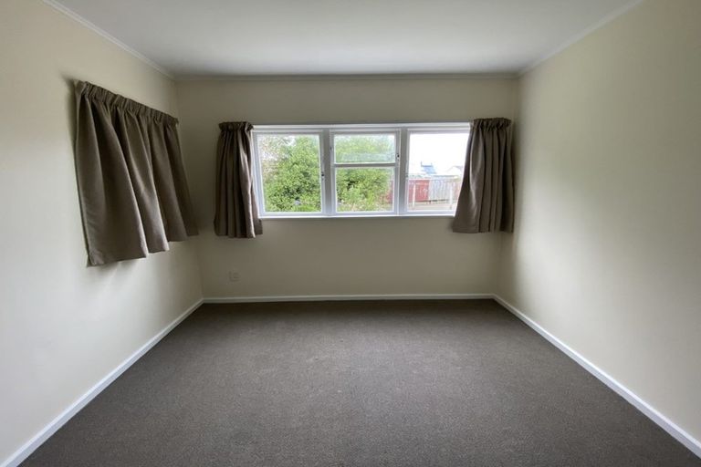 Photo of property in 95 Farmer Crescent, Taita, Lower Hutt, 5011