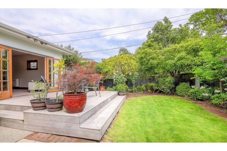 Photo of property in 150 Rose Street, Somerfield, Christchurch, 8024