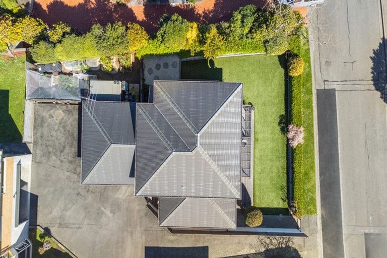 Photo of property in 5 Kiteroa Place, Cashmere, Christchurch, 8022