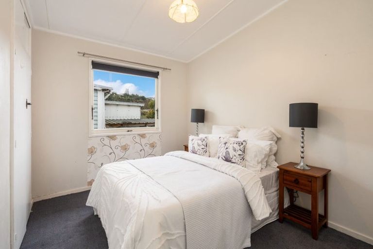 Photo of property in 33 Glenelg Street, Bradford, Dunedin, 9011
