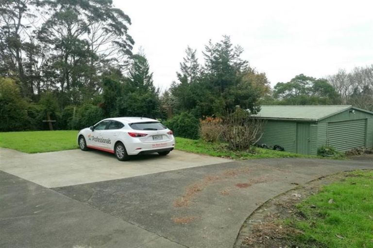 Photo of property in 244 Point View Drive, East Tamaki Heights, Auckland, 2016