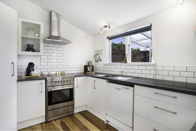 Photo of property in 35 Victoria Street, Masterton, 5810