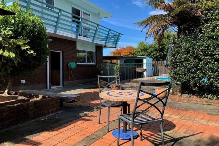 Photo of property in 19 Feary Crescent, Takaka, 7110