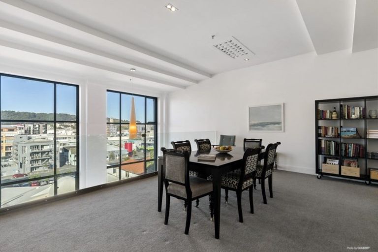 Photo of property in Augusta Apartments, 27/254 Willis Street, Te Aro, Wellington, 6011