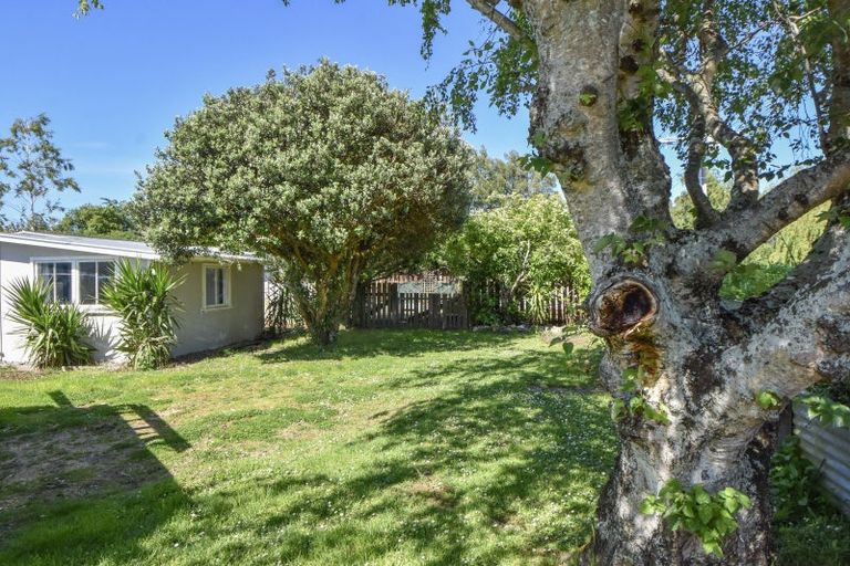 Photo of property in 89 Victoria Street, Carterton, 5713