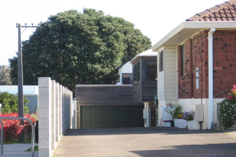 Photo of property in 1/324 Oceanbeach Road, Mount Maunganui, 3116