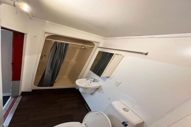 Photo of property in 72 Hall Avenue, Otahuhu, Auckland, 1062
