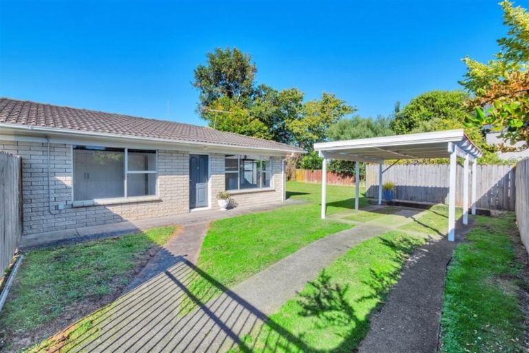 Photo of property in 1/10a View Road, Papakura, 2110