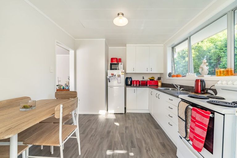 Photo of property in 4/54 Martin Street, Wallaceville, Upper Hutt, 5018