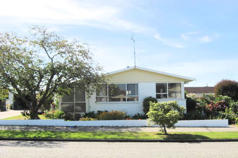 Photo of property in 19 Pukatea Street, Glenwood, Timaru, 7910