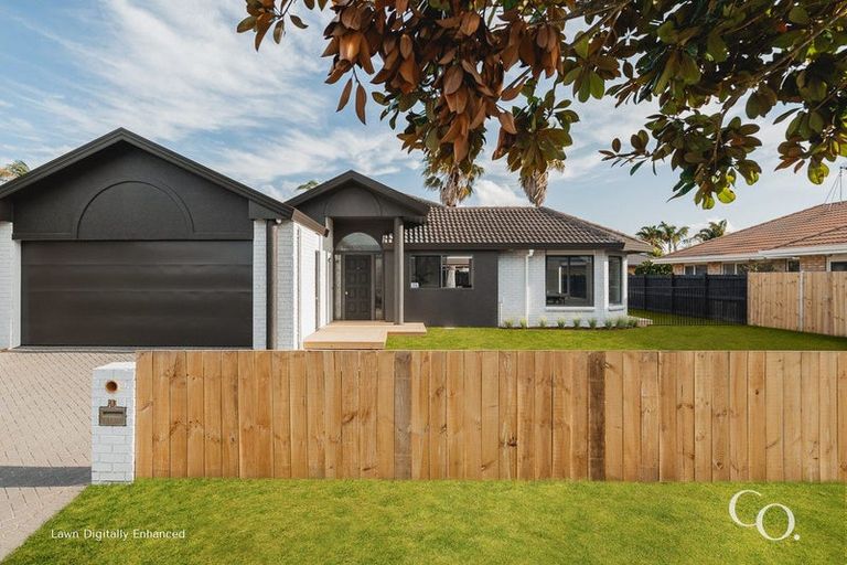 Photo of property in 88 Gravatt Road, Papamoa Beach, Papamoa, 3118