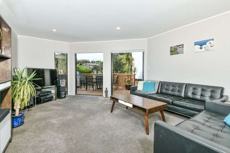 Photo of property in 2/8 Marua Road, Ellerslie, Auckland, 1051