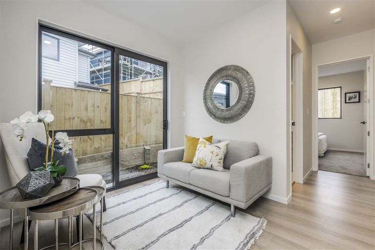 Photo of property in 4 Bendridge Street, Flat Bush, Auckland, 2019