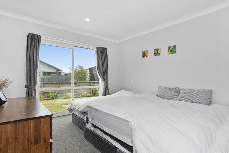 Photo of property in 14 Awatira Drive, Papamoa Beach, Papamoa, 3118