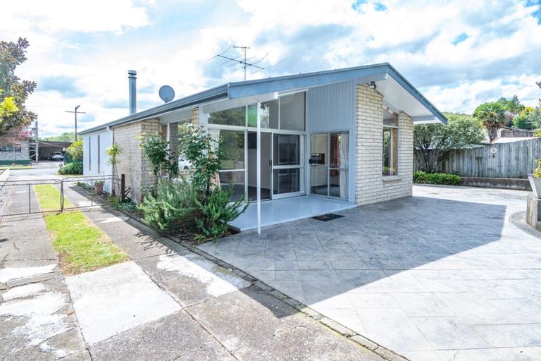 Photo of property in 27 Winter Street, Mangapapa, Gisborne, 4010