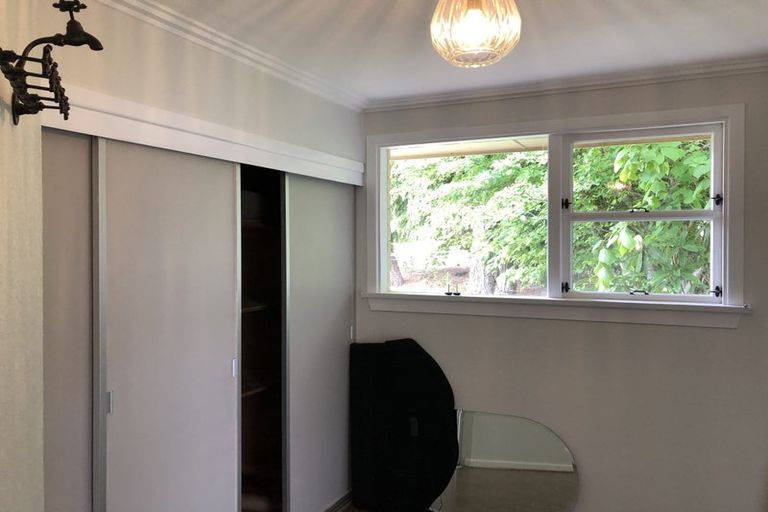 Photo of property in 1 Riverview Lane, Balclutha, 9230