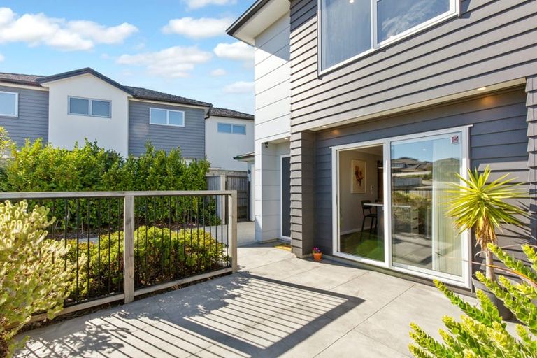 Photo of property in 166a John Burke Drive, Aotea, Porirua, 5024
