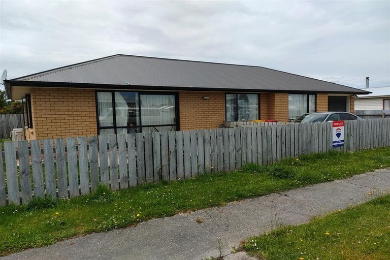 Photo of property in 18a Redmond Street, Gore, 9710